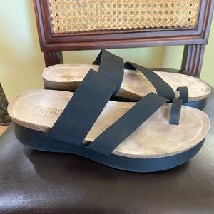 Munro platform slides size 10